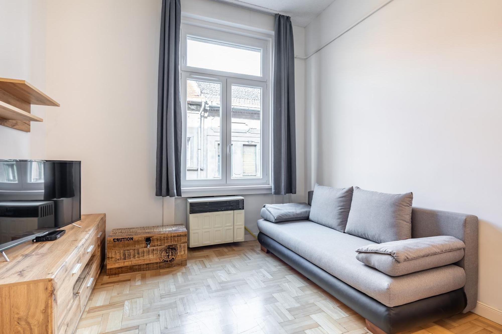 Luxurious Apartments At City Center — Photos 2